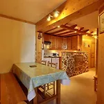 דירה 4 Personnes Au Pied Des Pistes, Proche Commerces - Fr-1-455-122 *