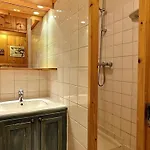 4 Personnes Au Pied Des Pistes, Proche Commerces - Fr-1-455-122 דירה *
