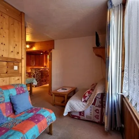 4 Personnes Au Pied Des Pistes, Proche Commerces - Fr-1-455-122 公寓