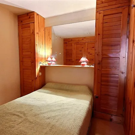 Apartment 4 Personnes Au Pied Des Pistes, Proche Commerces - Fr-1-455-122