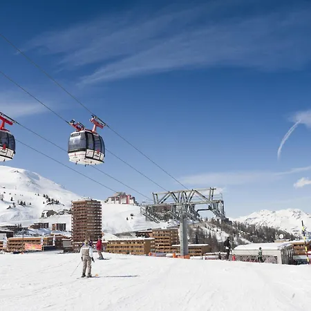 4 Personnes Au Pied Des Pistes, Proche Commerces - Fr-1-455-122 La Plagne