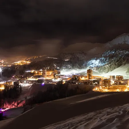 4 Personnes Au Pied Des Pistes, Proche Commerces - Fr-1-455-122 * La Plagne